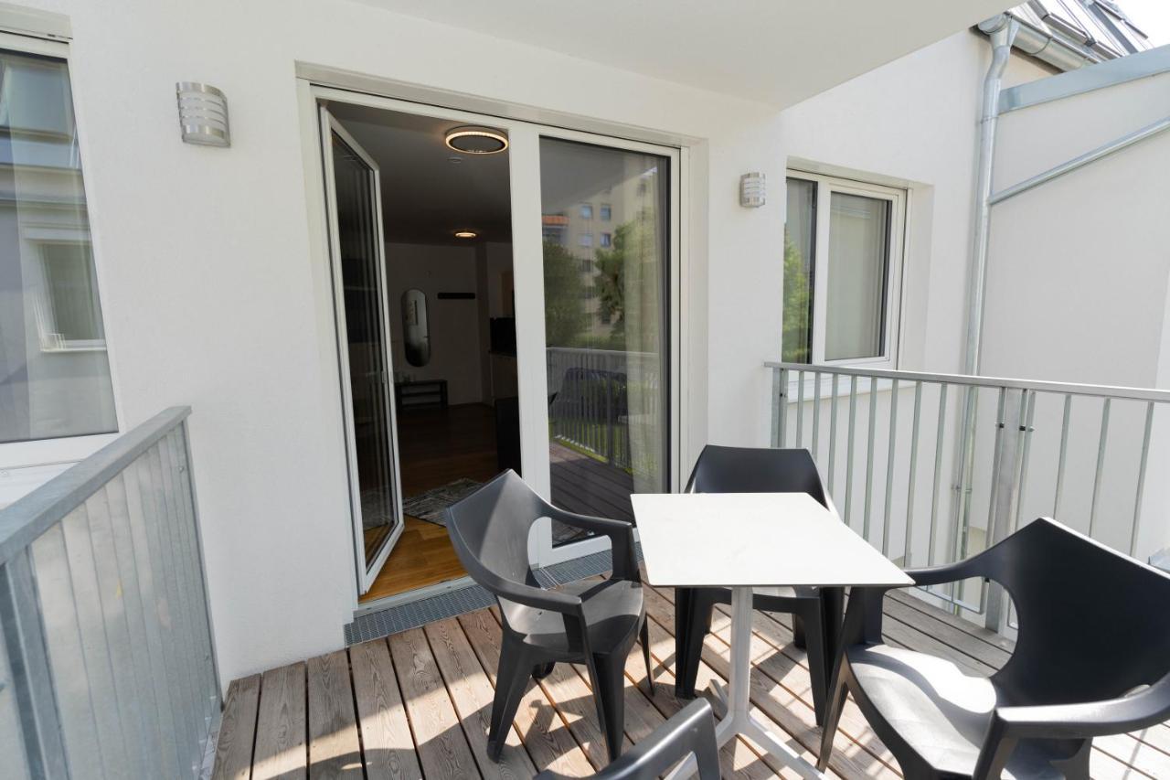 Modern Apartment With Big Balcony Near City Center Wenen Buitenkant foto